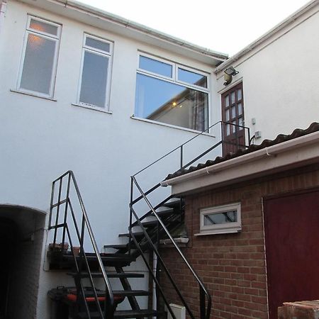 Linslade Apartment - For Groups And Contractors Leighton Buzzard Exterior photo